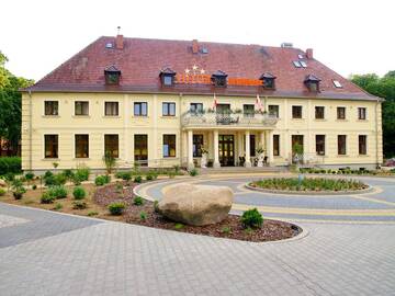 Фото Отель Hotel Świętoborzec г. Łobez 3